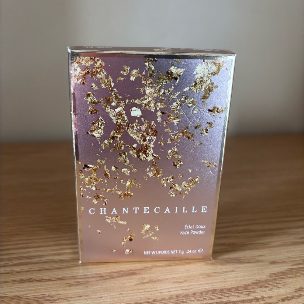 Chantecaille Face Powder with Gold Leaf Design